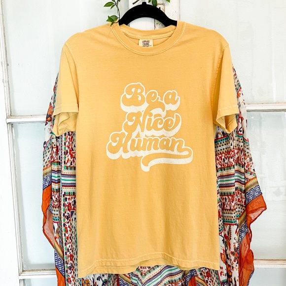Be a Nice Human Graphic Tee - Picture 3 of 3